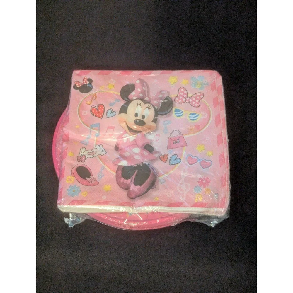 Minnie Birthday Party Plates and Napkins